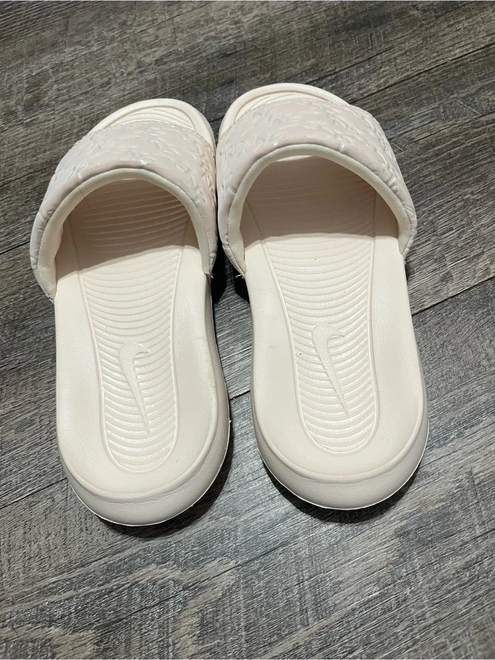 Nike Women's Soft Pink Logo Victori Slide Sandals